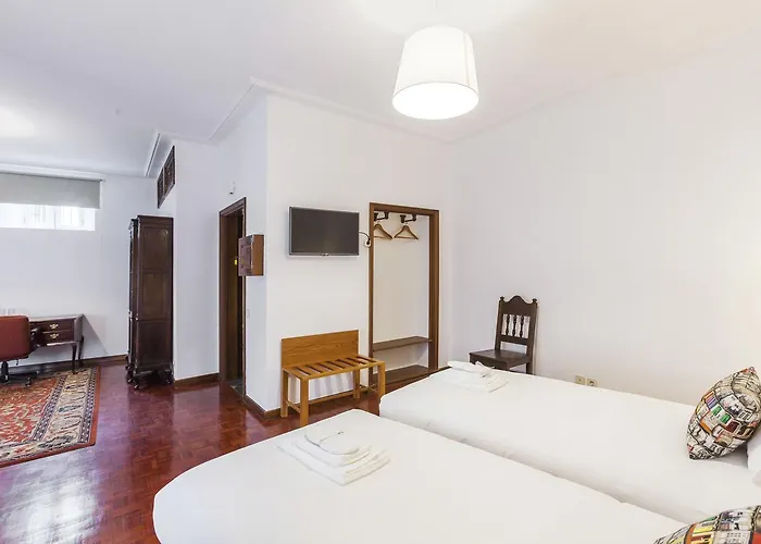 Go2oporto Flores 3* Porto