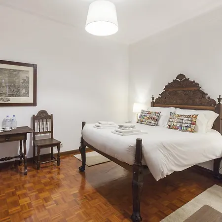 Ξενοδοχείο Go2oporto Flores 3*