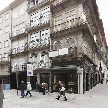 Go2oporto Flores 3* بورتو