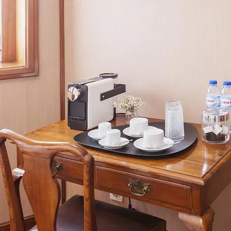 Go2oporto Flores فندق 3*