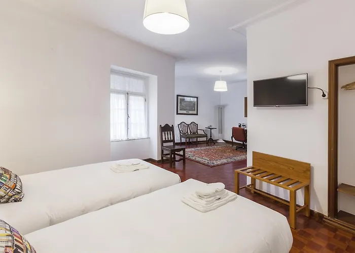 Go2oporto Flores Hotel